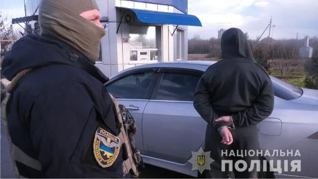 Задержанным в Херсоне телефонным мошенникам из Запорожья сообщили о подозрении