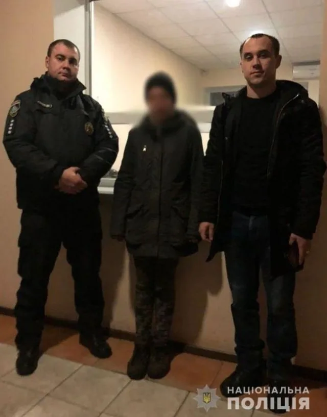 14-летнюю девочку с улицы спасли неравнодушные граждане и полицейские