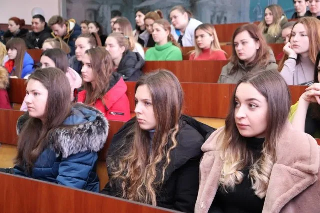 Студентов ХГУ призвали сделать планету зеленее