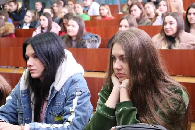 Студентов ХГУ призвали сделать планету зеленее