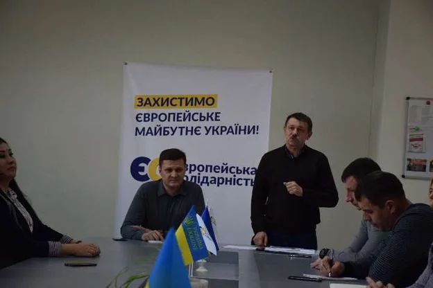 Херсонские соратники Порошенко открестились от всех своих депутатов