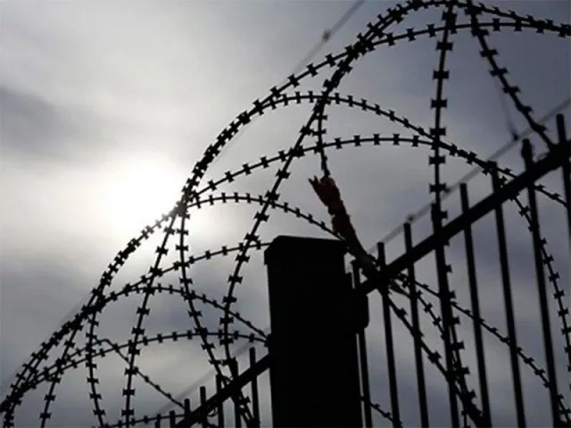 Херсонский арестант в камере ложку проглотил