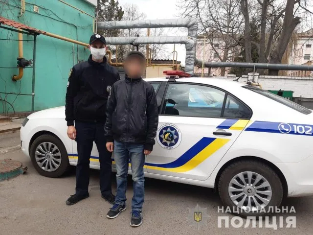В Херсоне полицейские помогли семи жертвам домашнего насилия, среди которых 5 детей