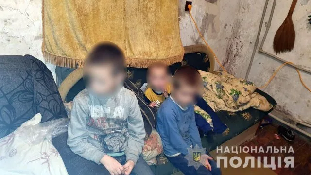 В Херсоне полицейские помогли семи жертвам домашнего насилия, среди которых 5 детей