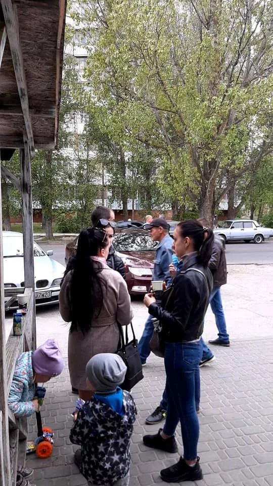 В Херсоне городской чиновник после сгоревшего внедорожника пересел на “скромный мерседес”