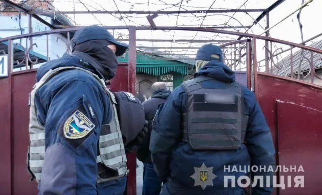 На Херсонщине полицейские разоблачили группу лиц, подозреваемых в кражах в особо крупных размерах