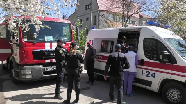 В Херсоне едва не сгорели двое детей: подробности