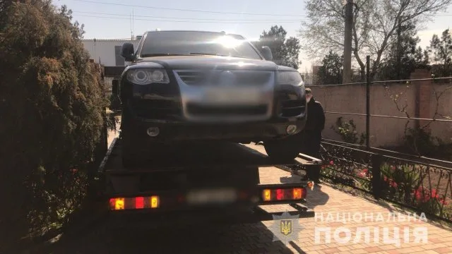 На Херсонщине полицейские задержали преступную группу, совершившую разбойное нападение на предпринимателя
