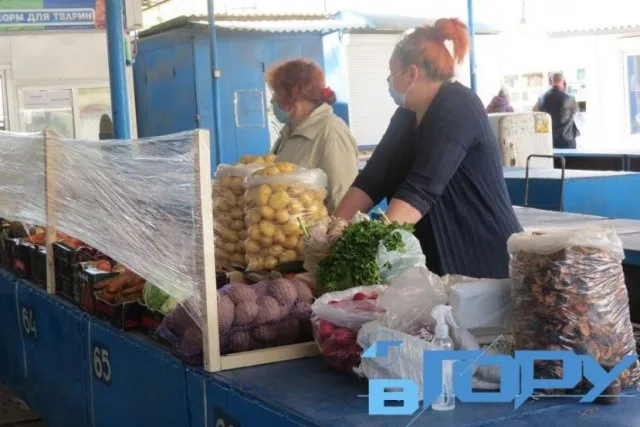 В Херсоне на Жилпосёлке ожил продуктовый рынок