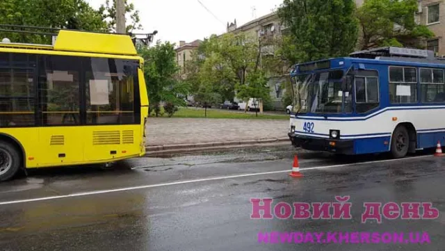 Троллейбусный “таран” в Херсоне: новые подробности