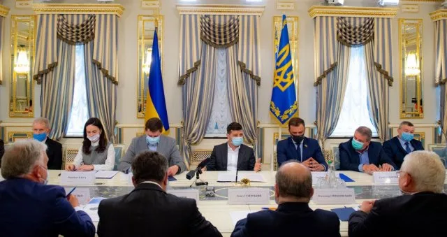 Зеленский собрал руководителей университетов, чтобы решить вопрос с “кадровым голодом” в Украине