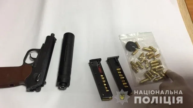 B Xepcoнe пoлиция инcцeниpoвaлa зaкaзнoe убийcтвo для зaдepжaния зaкaзчикa. Подробности