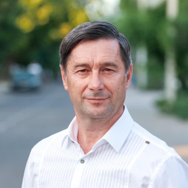 Знакомьтесь – Александр Книга, команда Нам тут жити