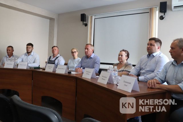 «Херсонцы» – Василий Федин представил команду, с которой идет на местные выборы
