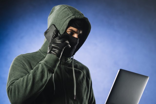 На Херсонщине мужчина отдал интерент-мошенникам более 100 тыс. гривен