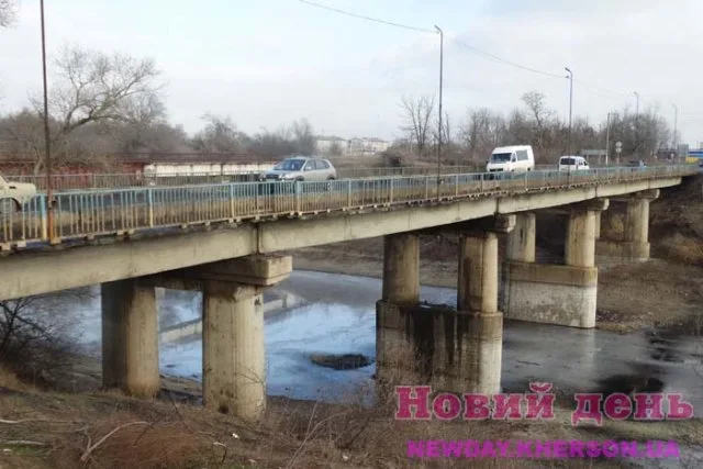 Автомобильный мост через канал в Таврийске закроют на реконструкцию