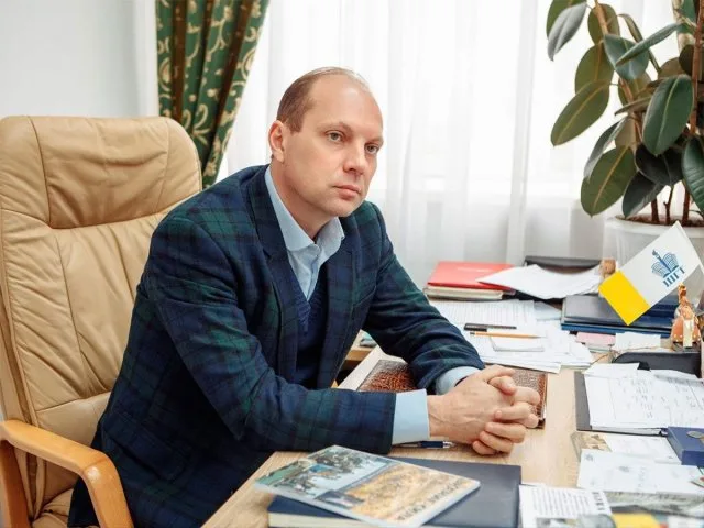 Як здійснюється перехід російськомовних шкіл Херсона на українську мову навчання?