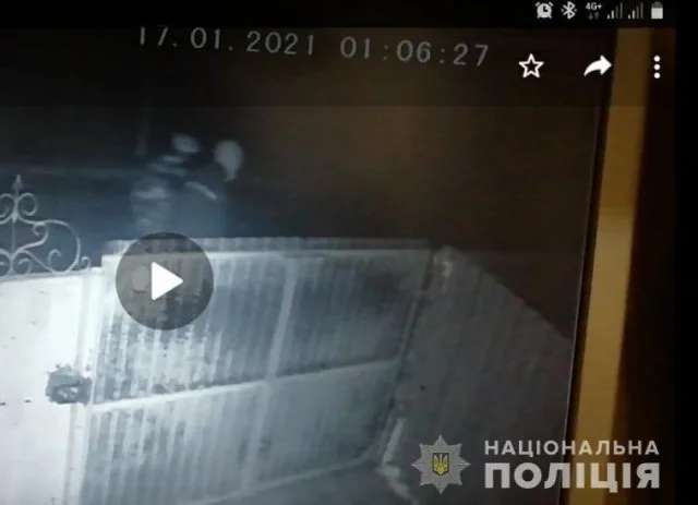 На Херсонщине полицейские установили подозреваемых в разбойном нападении на женщину и ее пожилую мать