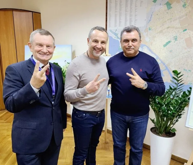 Херсонский “Кристалл”: появилась надежда