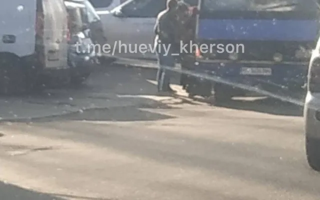 В Херсоне пенсионерка выпала из маршрутки