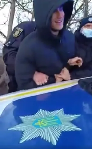 В Патрульной полиции рассказали о событиях в пригороде Херсона, в которых пострадали полицейские