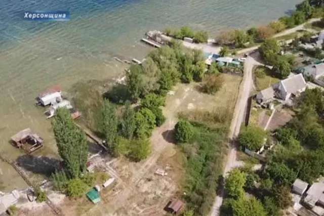 Лодочную станцию в Каховке никак не могут поделить