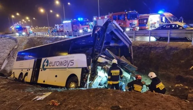 ДТП в Польше 22 марта: водитель украинского автобуса не признает вины