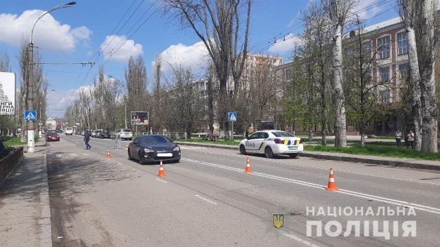 В Херсоне полицейские задержали водителя, который на пешеходном переходе совершил наезд на 10-летнего мальчика