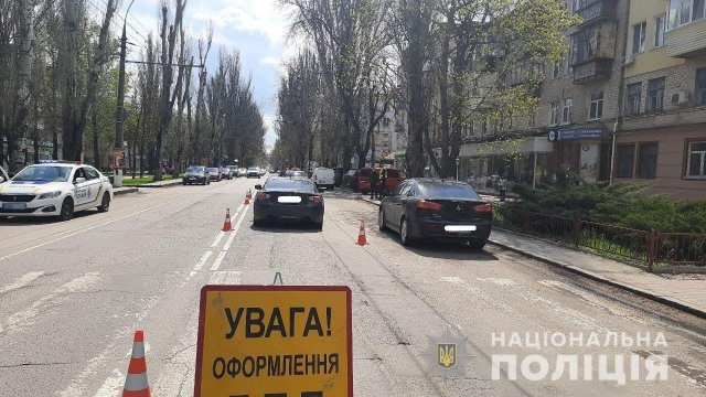 В Херсоне полицейские задержали водителя, который на пешеходном переходе совершил наезд на 10-летнего мальчика