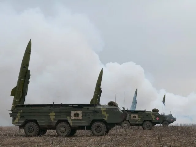 На Херсонщине провели учения с ракетными комплексами «Точка-У»