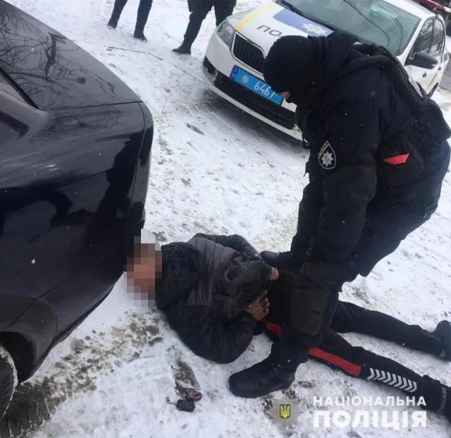 В Херсоне сообщили о подозрении организаторше нарколаборатории и двум ее сообщникам