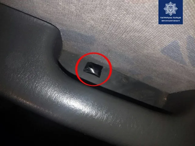 Херсонские патрульные трижды в сутки выявляли наркотики