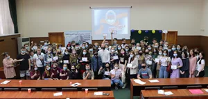 Участники лингвистической школы при ХГУ получили сертификаты