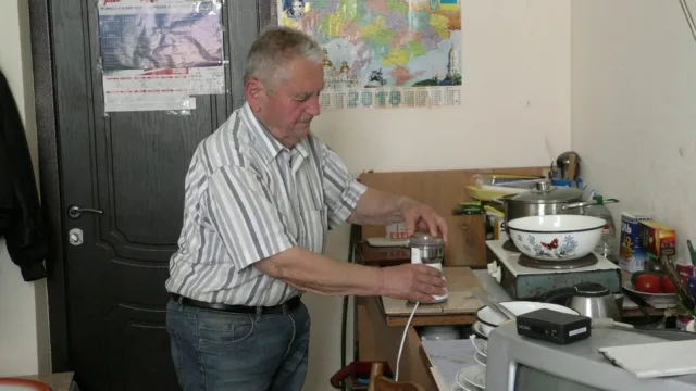 На Херсонщині 83-річний кримський татарин пів року чекає на реабілітацію