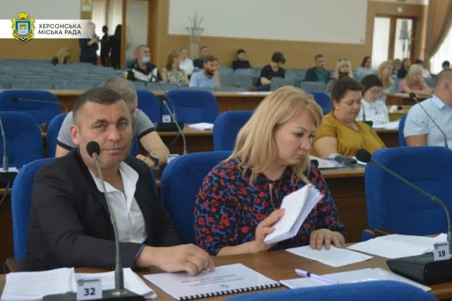 В Херсоне демонтируют 18 ТС без официальных документов