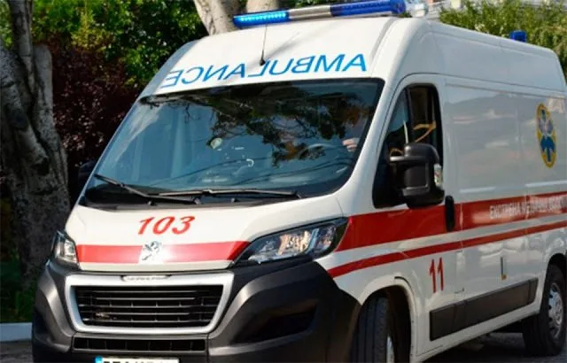 Нa Xepcoнщинe куpopтник выcтpeлил ceбe в poт