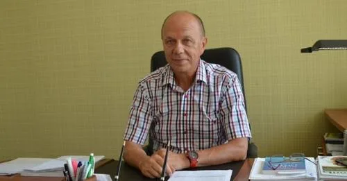 Звільнений мером Херсона Ніконов продовжує контролювати грошові потоки в освіті