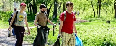Эковолонтеры приглашают херсонцев на уборку городского парка