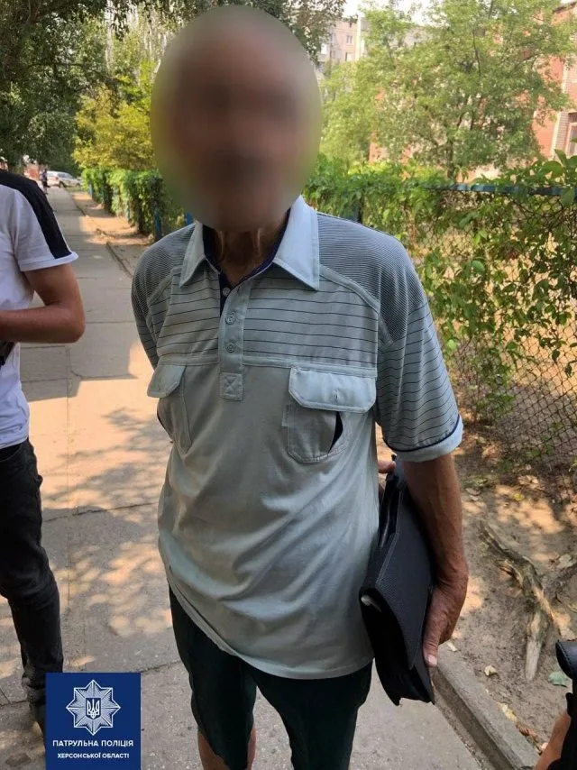 В Херсоне полиция задержала грабителя, который прохожего отобрал… пистолет