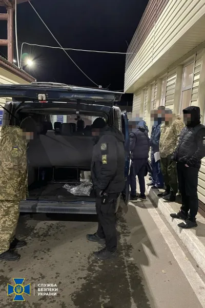 Хотели устроить диверсию в Украине: СБУ разоблачила канал переправки взрывчатки из Крыма