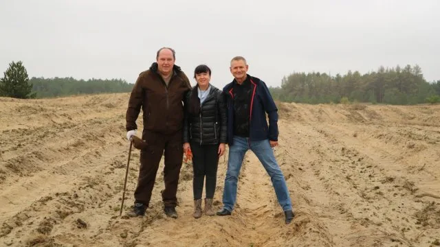 В Олешковском лесничестве Херсонской области «Наш край» высаживал деревья