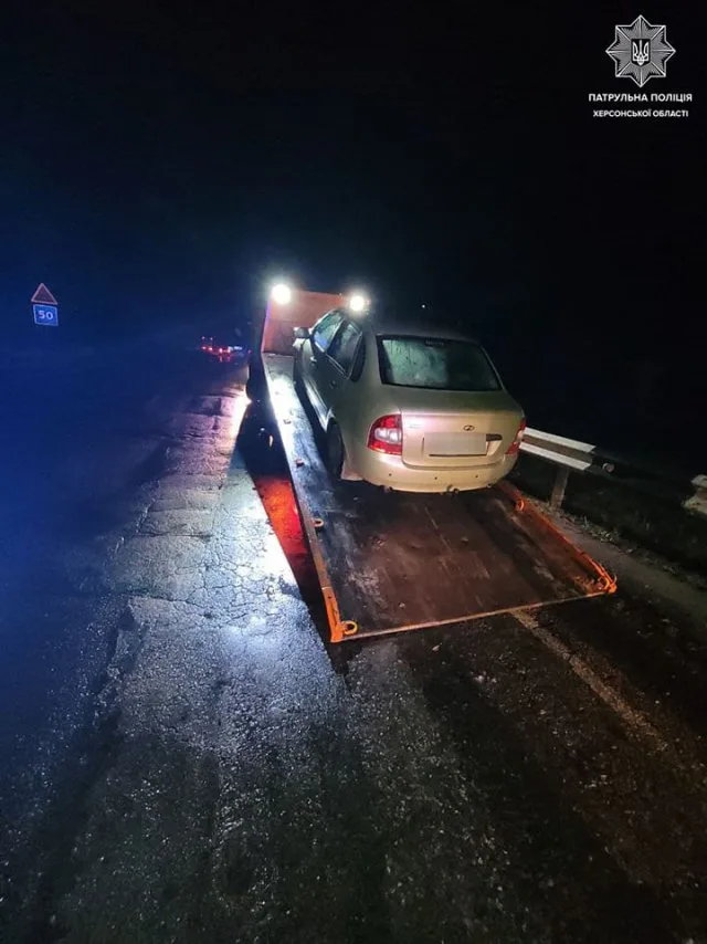 На Херсонщине составили протокол на пьяного водителя, который в авто перевозил наркотики