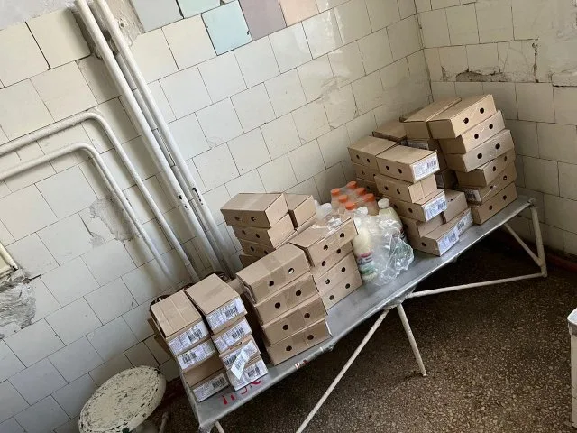 Херсонский «Данон» передал 20 тонн молочных продуктов в больницы города