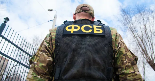 Москва прислала на Херсонщину “смотрящих” ФСБшников, – журналіст
