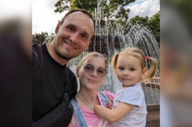 “Він був справжнім патріотом”. Жінка загиблого на війні херсонця Іллі Федоренка просить надати йому звання Героя України