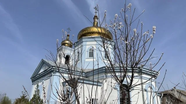 Після деокупації Херсона приєднався до лав ЗСУ. В останню путь провели солдата Олександра Соболєва