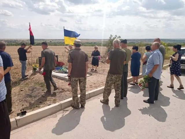 На Херсонщині відкрили пам\’ятник загиблим Героям