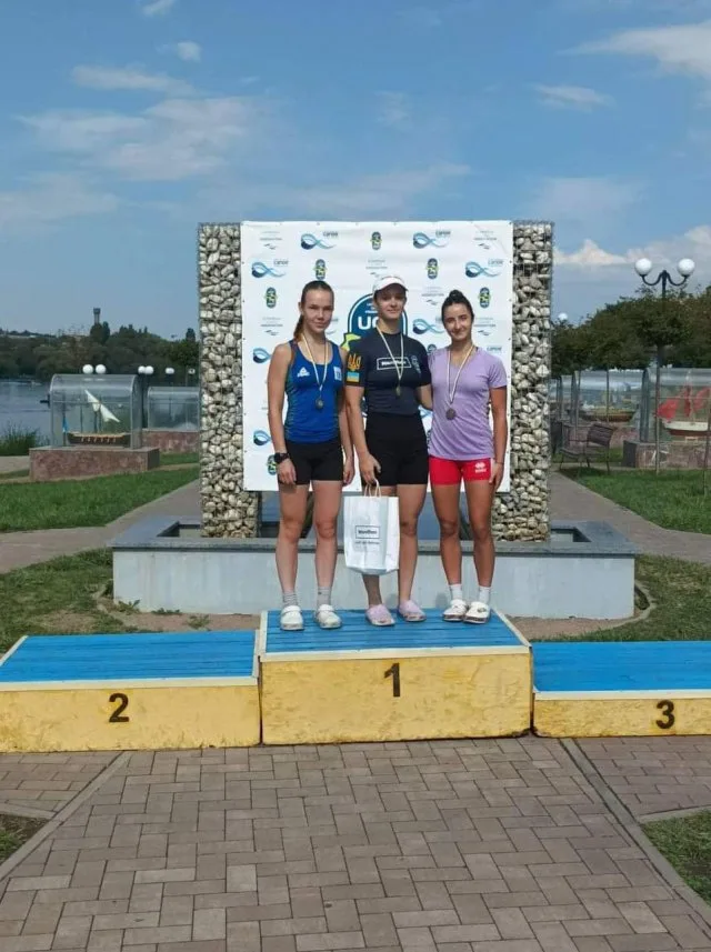 Херсонська веслувальниця – переможниця всеукраїнських змагань “Олімпійські надії”