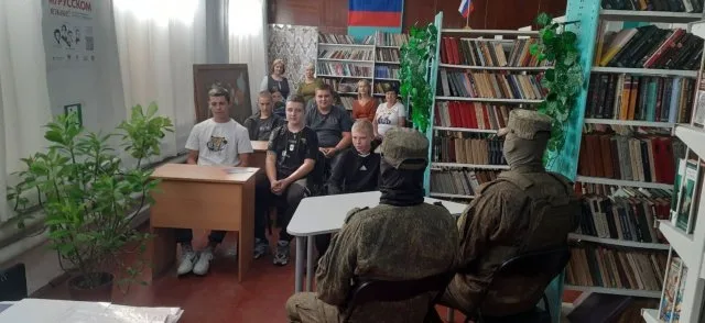 На уроках у школах окупованого лівобережжя вчать вбивати