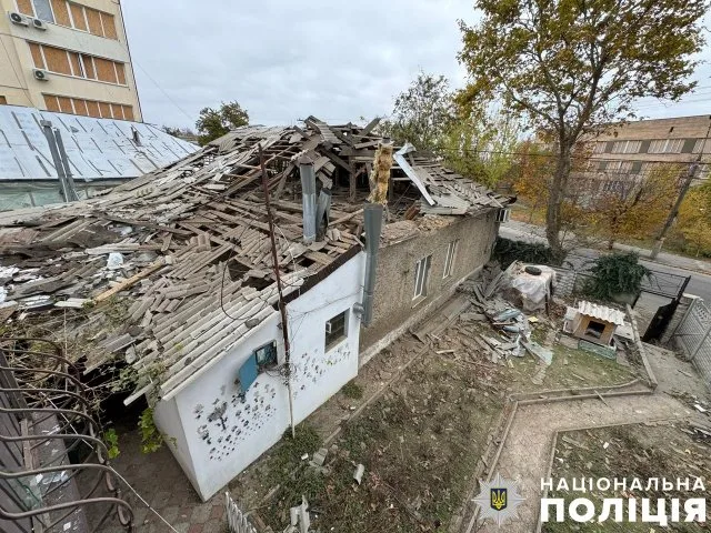 Поліція Херсонщини документує наслідки чергових російських атак